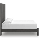 Signature Design by Ashley Fraluna B3370B8 King Panel Bed IMAGE 3